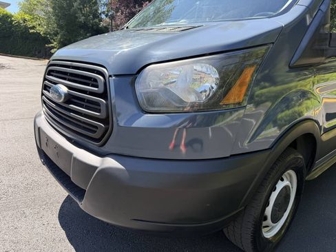 Used 2019 Ford Transit 250 148 High Roof Extended RWD image 9