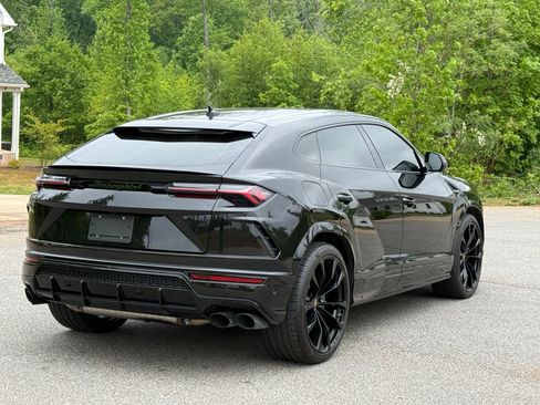 Used 2020 Lamborghini Urus AWD/4WD image 5