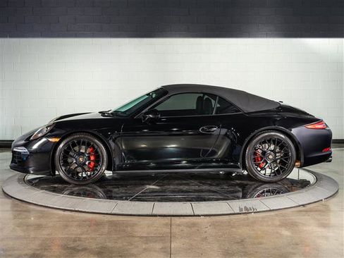 Used 2015 Porsche 911 Carrera GTS RWD image 2
