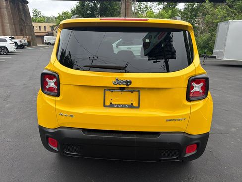 Used 2017 Jeep Renegade Sport w/ Power & Air Group AWD/4WD image 6