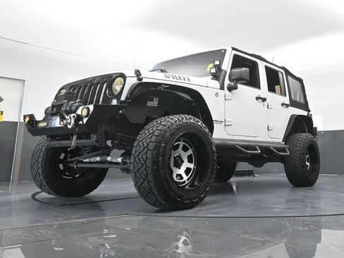 Used 2014 Jeep Wrangler Unlimited Sport w/ Power Convenience Group AWD/4WD image 56