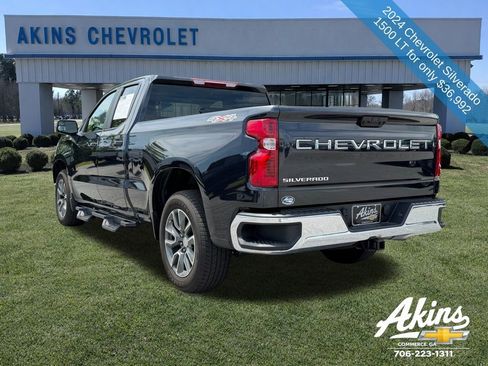 Used 2024 Chevrolet Silverado 1500 LT AWD/4WD image 2