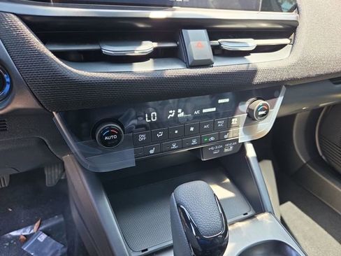 New 2026 Subaru Outback Premium AWD/4WD image 19