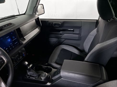 Used 2025 Ford Bronco 2-Door AWD/4WD image 21
