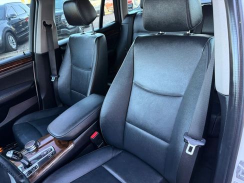 Used 2017 BMW X3 xDrive28i AWD/4WD image 42