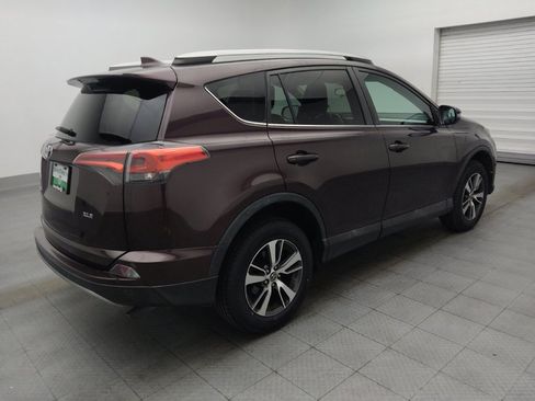 Used 2018 Toyota RAV4 XLE FWD image 10