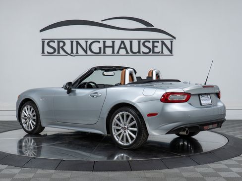 Used 2018 FIAT 124 Spider Lusso w/ Convenience Group image 7