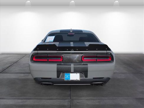 Used 2017 Dodge Challenger SRT Hellcat image 6