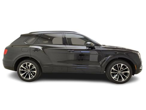 Used 2019 Bentley Bentayga image 11
