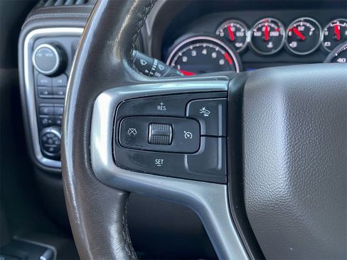 Used 2022 Chevrolet Silverado 1500 LTZ AWD/4WD image 26