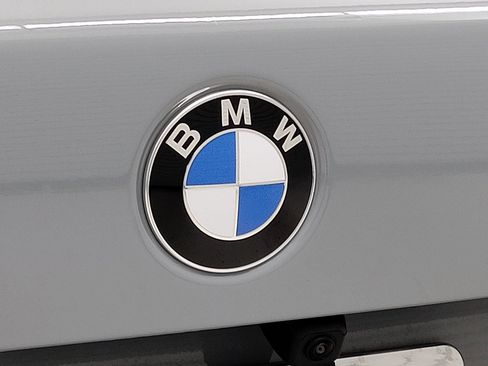 New 2026 BMW X5 sDrive40i w/ M Sport Package image 9