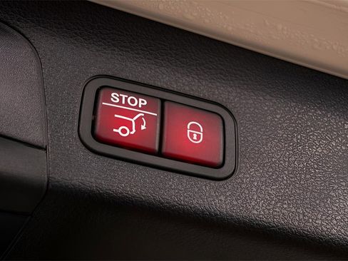 Used 2024 Mercedes-Benz GLS 450 GLS 450 image 82