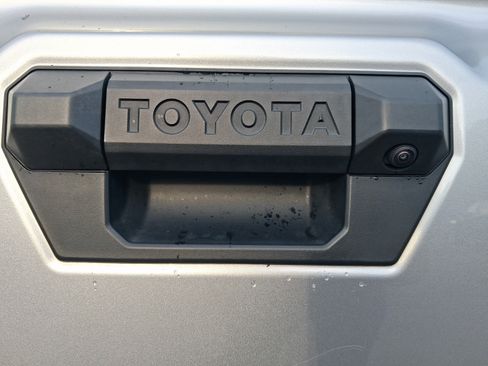 Used 2025 Toyota Tacoma SR5 RWD image 36