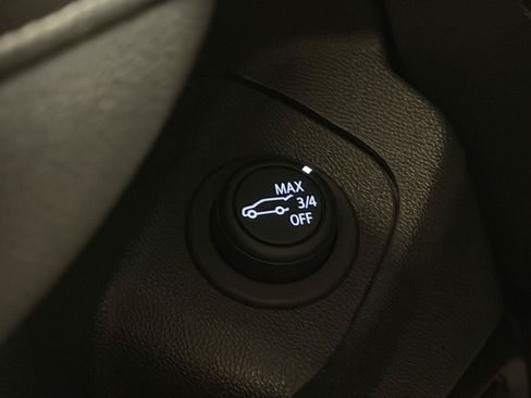Used 2023 GMC Terrain SLE w/ Driver Convenience Package FWD image 51