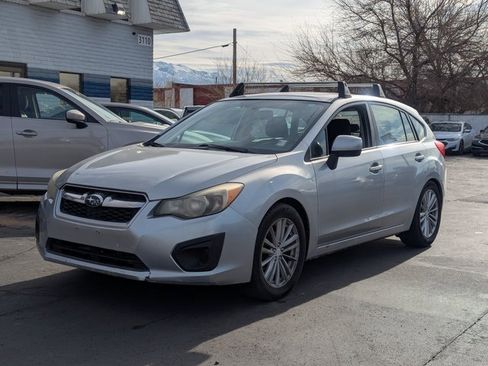 Used 2012 Subaru Impreza 2.0i Premium image 8