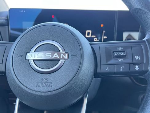 New 2026 Nissan Kicks SV image 12