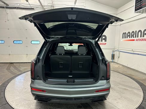 Used 2024 Cadillac XT6 Sport w/ LPO, Onyx Lite Package image 17
