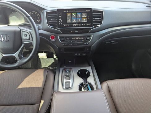 Used 2025 Honda Ridgeline RTL image 12