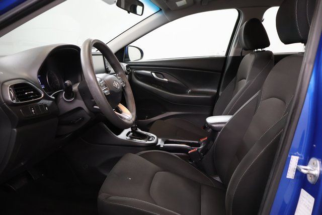 Used 2018 Hyundai Elantra GT FWD image 11