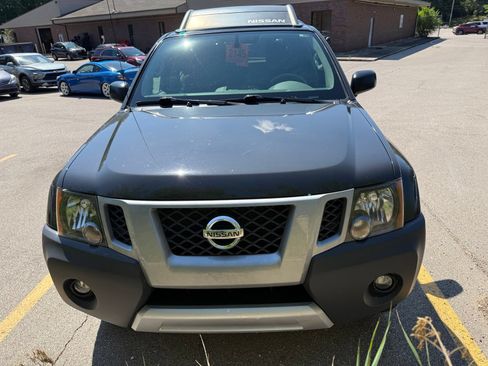 Used 2015 Nissan Xterra S w/ Value Package AWD/4WD image 6