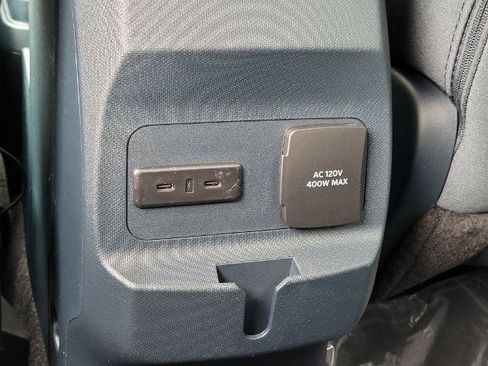 New 2026 Ford Maverick XLT w/ XLT Luxury Package AWD/4WD image 33