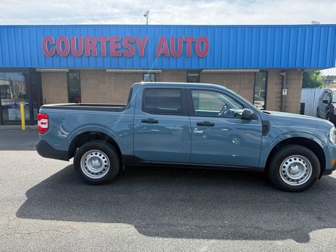 Used 2023 Ford Maverick XL FWD image 9