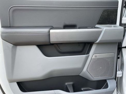 New 2025 Ford F150 Lightning Flash image 10