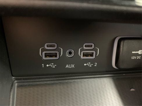 Used 2025 Jeep Grand Cherokee L Altitude image 35