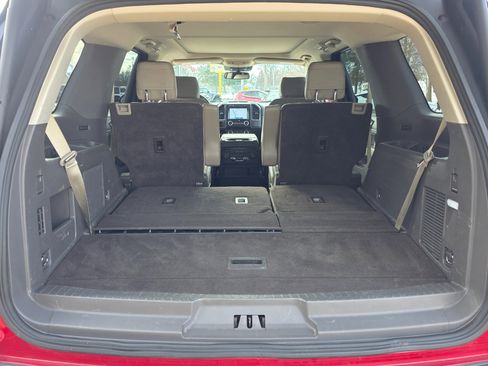 Used 2020 Ford Expedition Limited w/ Equipment Group 301A image 21