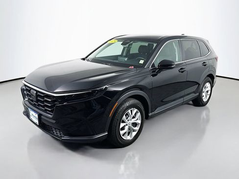 Certified 2025 Honda CR-V LX image 3