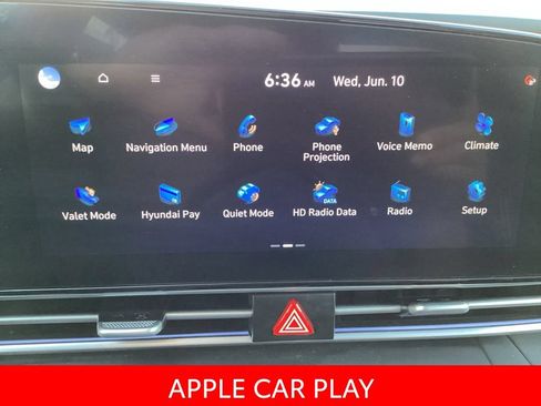 Used 2025 Hyundai Elantra SEL FWD image 3