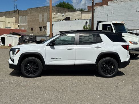 New 2026 GMC Terrain Elevation w/ Black Edition image 6