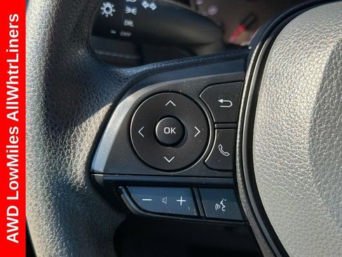 Used 2022 Toyota RAV4 LE AWD/4WD image 20
