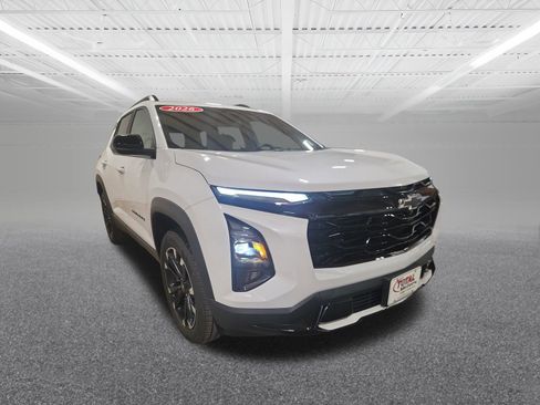 New 2026 Chevrolet Equinox RS w/ Convenience Package III image 4