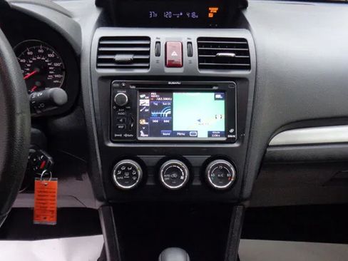 Used 2014 Subaru Crosstrek 2.0i Limited AWD/4WD image 21