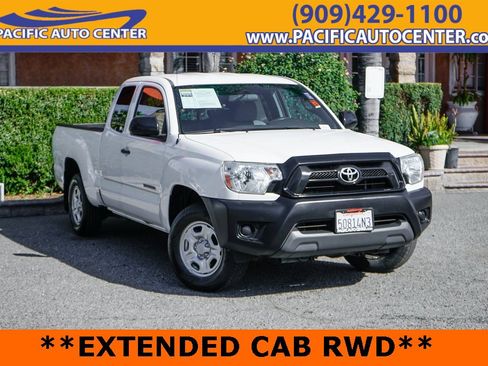 Used 2014 Toyota Tacoma 2WD Access Cab image 1