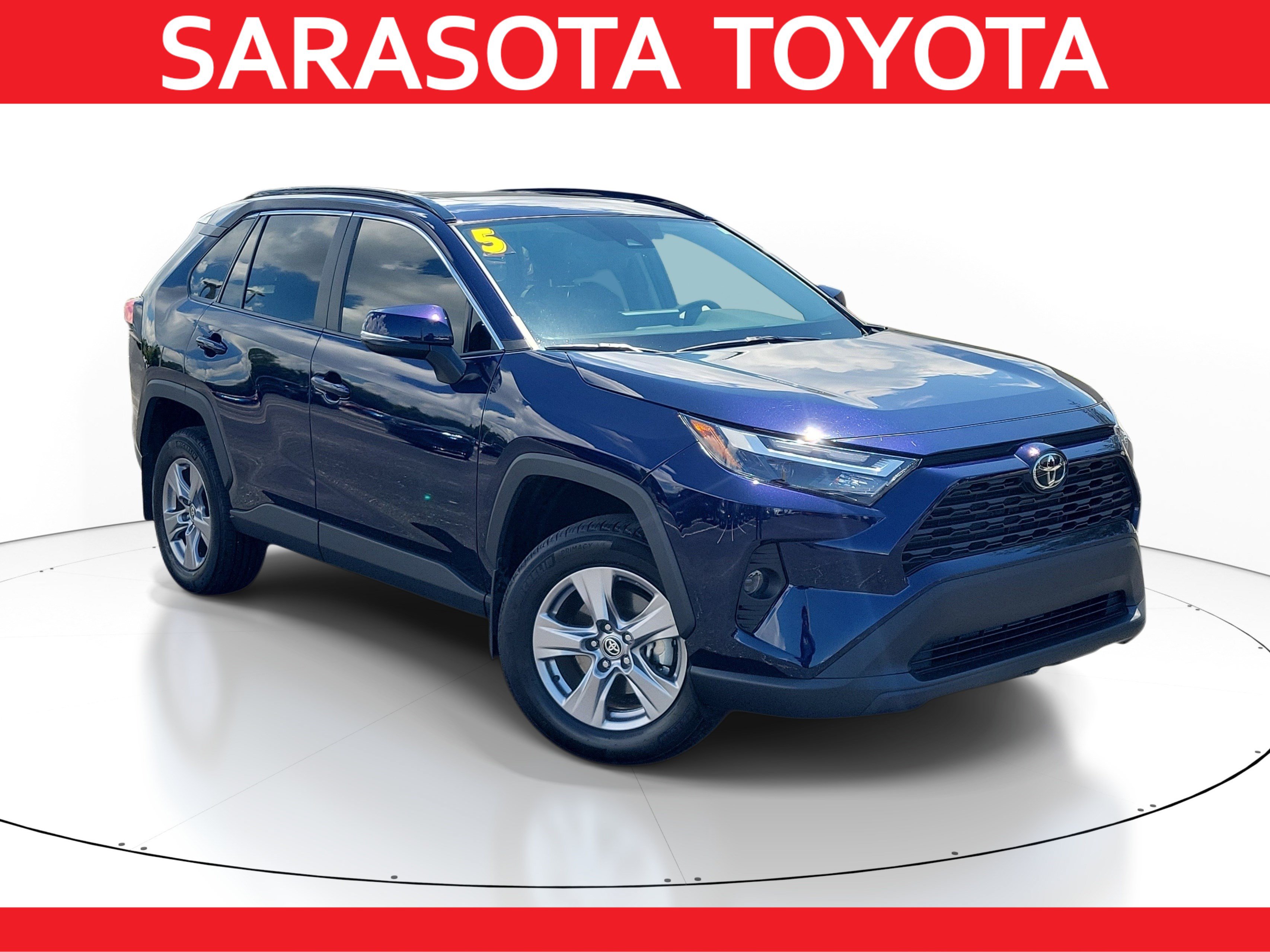 Used 2025 Toyota RAV4 XLE w/ Convenience Package FWD image 1
