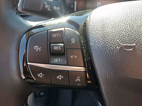 Used 2023 Ford Escape Active w/ Tech Pack #1 AWD/4WD image 22
