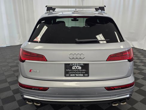 Used 2025 Audi SQ5 Premium Plus w/ Premium Plus Package image 5