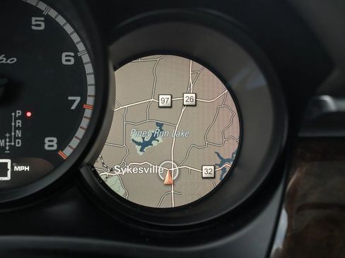 Used 2015 Porsche Macan Turbo image 30