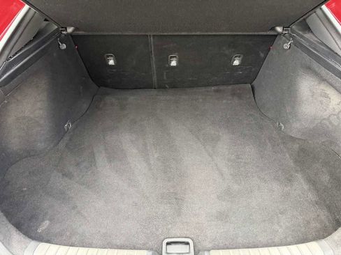 Used 2018 Kia Stinger GT2 image 15