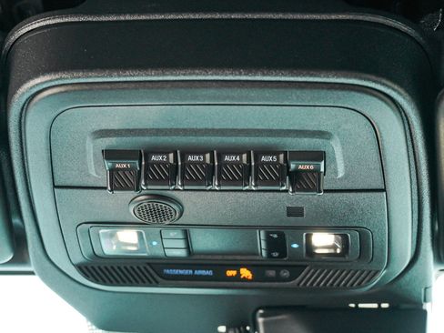 Used 2024 Ford Bronco Badlands AWD/4WD image 29