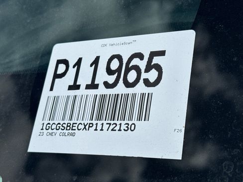 Used 2023 Chevrolet Colorado W/T RWD image 8