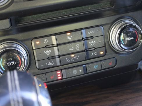 Used 2018 Ford F150 Lariat w/ Equipment Group 501A Mid image 22