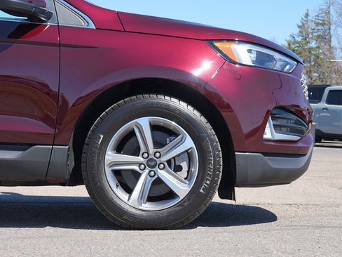 Used 2024 Ford Edge SEL w/ Convenience Package image 13