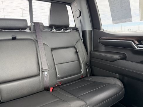 Used 2023 GMC Sierra 1500 SLT w/ SLT Premium Package image 14