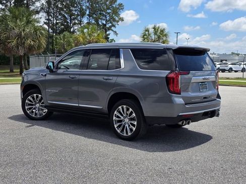 Used 2021 GMC Yukon Denali w/ Denali Premium Package AWD/4WD image 4