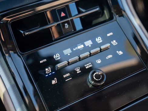 Certified 2026 Porsche Panamera 4 AWD/4WD image 20