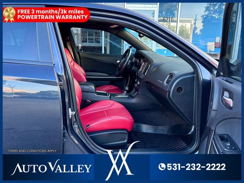 Used 2019 Dodge Charger R/T image 17