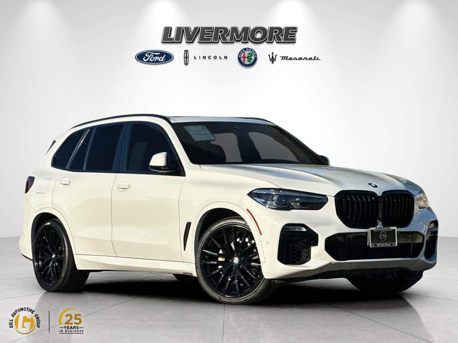 Used 2021 BMW X5 sDrive40i w/ M Sport Package RWD image 1